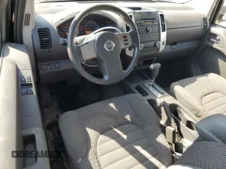 2009 Nissan Frontier SE z VIN 1N6AD06W99C425908, wystawiony jako Copart lot #61656095 z przebiegiem 145 489 mil mil oraz Czysty tytuł • Clean title. Historia ofert i sprzedaży dostępna na DreamBid. Obrazek 8.