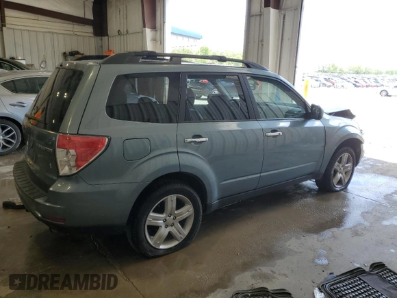 2010 Subaru Forester X Limited with VIN JF2SH6DC8AH914865, listed as a Copart auction lot 58438995 with 118,581 mi miles and Salvage title. Bid and sale history available at DreamBid. Image 3.