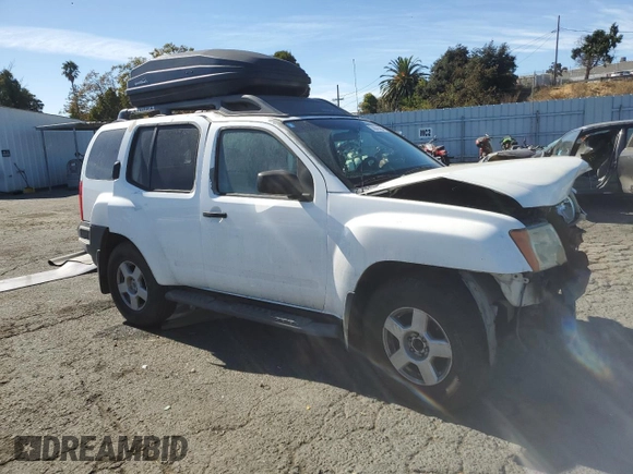 2005 Nissan Xterra SE z VIN 5N1AN08W05C646817, wystawiony jako Copart lot #76041464 z przebiegiem 167 914 mil mil oraz Szkoda całkowita • Salvage title. Historia ofert i sprzedaży dostępna na DreamBid. Obrazek 4.