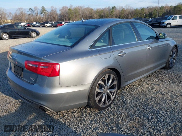 2015 Audi A6 Premium Plus z VIN WAUFGAFCXFN004840, wystawiony jako IAAI lot #41541257 z przebiegiem 163 050 mil mil oraz . Historia ofert i sprzedaży dostępna na DreamBid. Obrazek 4.