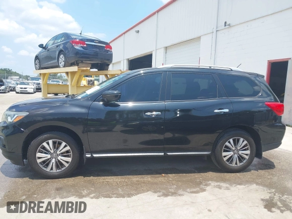 2018 Nissan Pathfinder Platinum z VIN 5N1DR2MN9JC625470, wystawiony jako IAAI lot #42229860 z przebiegiem Nie podano mil oraz . Historia ofert i sprzedaży dostępna na DreamBid. Obrazek 13.
