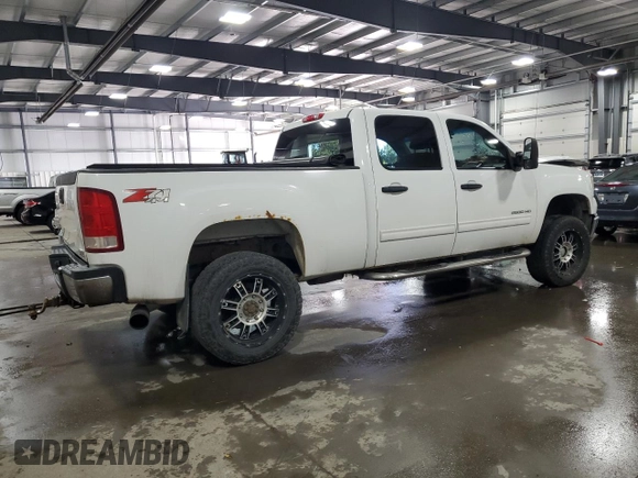 2011 GMC Sierra 2500HD SLE z VIN 1GT120C80BF152148, wystawiony jako Copart lot #75764754 z przebiegiem 193 798 mil mil oraz Szkoda całkowita • Salvage title. Historia ofert i sprzedaży dostępna na DreamBid. Obrazek 3.
