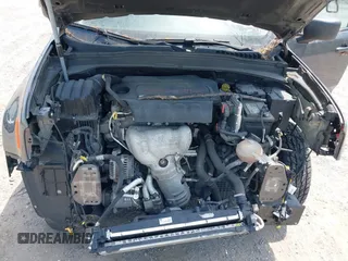 2017 Jeep Renegade Sport with VIN ZACCJBAB7HPG36829, listed as a IAAI auction lot 39881153 with 124,471 mi miles and . Bid and sale history available at carsss.com. Image 10.