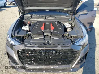 2022 Audi RS Q8 z VIN WU1ARBF14ND010975, wystawiony jako Copart lot #45132665 z przebiegiem 27 088 mil mil oraz Szkoda całkowita • Salvage title. Historia ofert i sprzedaży dostępna na DreamBid. Obrazek 12.