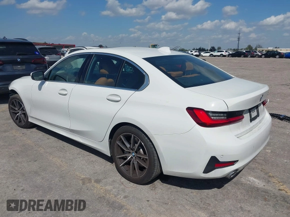 2022 BMW 3 Series 330i with VIN 3MW5R1J04N8C75820, listed as a IAAI auction lot 41702506 with 17,421 mi miles. Bid and sale history available at carsss.com. Image 3.
