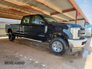 2018 Ford F-350 XL with VIN 1FT8W3BT5JED00101, listed as a Copart auction lot 58048685 with 392,049 mi miles and Clean title. Bid and sale history available at DreamBid. Image 4.