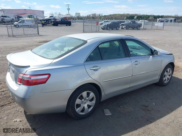 2007 Toyota Camry CE with VIN 4T1BE46K37U643404, listed as a IAAI auction lot 41903773 with 189,984 mi miles. Bid and sale history available at carsss.com. Image 4.