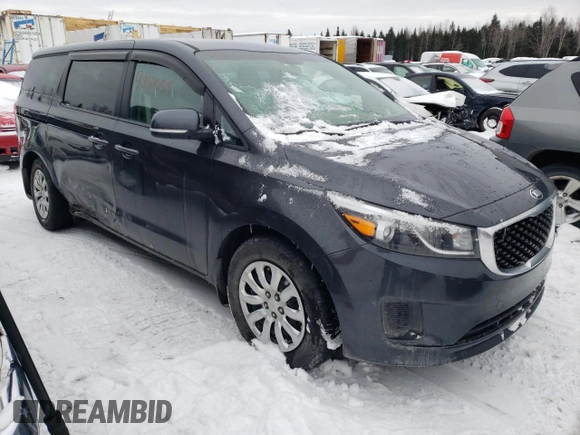 2017 Kia Sedona L with VIN KNDMA5C18H6341624, listed as a Copart auction lot 41858055 with 175,566 mi miles and Salvage Title. Bid and sale history available at carsss.com. Image 4.