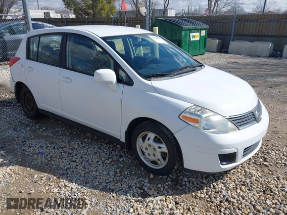 2007 Nissan Versa 1.8 S with VIN 3N1BC13E77L374506, listed as a IAAI auction lot 41848252 with 149,817 mi miles. Bid and sale history available at carsss.com. Image 1.