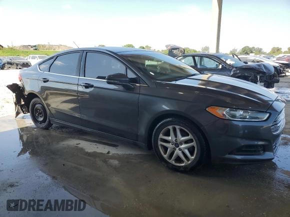 2016 Ford Fusion SE with VIN 3FA6P0H76GR373695, listed as a Copart auction lot 52313285 with 137,366 mi miles and Salvage title. Bid and sale history available at DreamBid. Image 4.