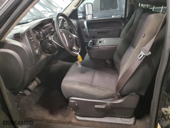 2010 Chevrolet Silverado 1500 LT with VIN 3GCRKSE36AG261873, listed as a Copart auction lot 43693305 with 270,919 mi miles and Clean Title. Bid and sale history available at carsss.com. Image 7.