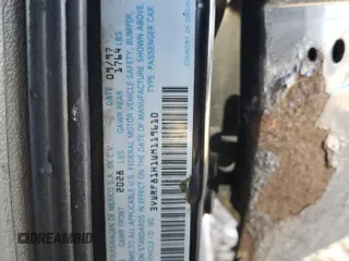 1998 Volkswagen Jetta TDI z VIN 3VWRF81H1WM119610, wystawiony jako Copart lot #42724295 z przebiegiem 8 361 mil mil oraz Szkoda całkowita • Salvage title. Historia ofert i sprzedaży dostępna na DreamBid. Obrazek 12.