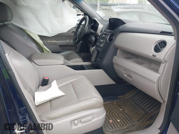 2015 Honda Pilot EX-L with VIN 5FNYF4H56FB040909, listed as a IAAI auction lot 42028609 with 267,375 mi miles and . Bid and sale history available at carsss.com. Image 5.