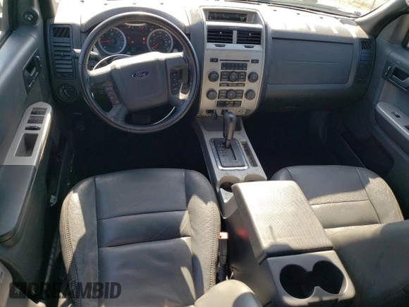 2012 Ford Escape XLT с VIN 1FMCU9DGXCKB64552, выставлен на аукционе Copart как лот 67058514 с пробегом 106 523 миль миль и На запчасти • Non repairable. История ставок и продаж доступна на DreamBid. Изображение 8.