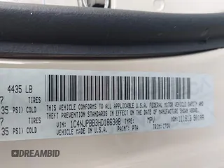 2017 Jeep Patriot Sport with VIN 1C4NJPBB3HD186308, listed as a IAAI auction lot 41743637 with 82,111 mi miles. Bid and sale history available at carsss.com. Image 9.
