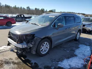 2021 Chrysler Pacifica Touring L with VIN 2C4RC1BG1MR552939, listed as a Copart auction lot 45279645 with 67,229 mi miles and Salvage Title. Bid and sale history available at DreamBid. Image 1.