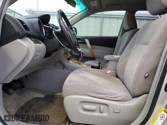 2010 Toyota Highlander Hybrid with VIN JTEBW3EH6A2044674, listed as a Copart auction lot 86433024 with 231,576 mi miles and Clean Title. Bid and sale history available at carsss.com. Image 7.
