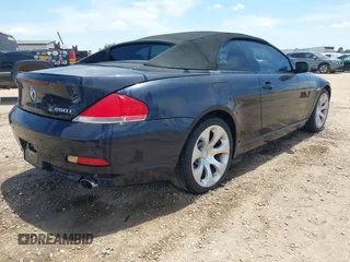 2006 BMW 6 Series 650Ci z VIN WBAEK13486CN75522, wystawiony jako IAAI lot #42343754 z przebiegiem Nie podano mil oraz . Historia ofert i sprzedaży dostępna na DreamBid. Obrazek 4.