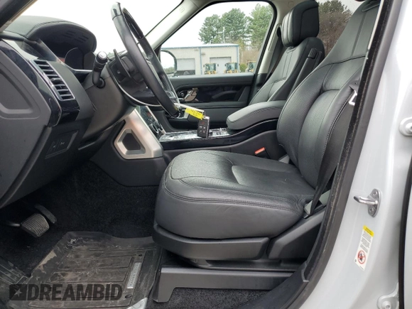 2019 Land Rover Range Rover HSE with VIN SALGS2SV5KA554850, listed as a Copart auction lot 49958105 with 42,447 mi miles and Salvage Title. Bid and sale history available at DreamBid. Image 7.