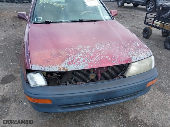 1997 Toyota Avalon XL with VIN 4T1BF12B5VU185685, listed as a IAAI auction lot 42037605 with 150,999 mi miles. Bid and sale history available at carsss.com. Image 6.