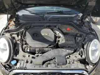 2016 MINI Hardtop S z VIN WMWXP7C50G3B33554, wystawiony jako Copart lot #66163155 z przebiegiem 95 387 mil mil oraz Szkoda całkowita • Salvage title. Historia ofert i sprzedaży dostępna na DreamBid. Obrazek 11.