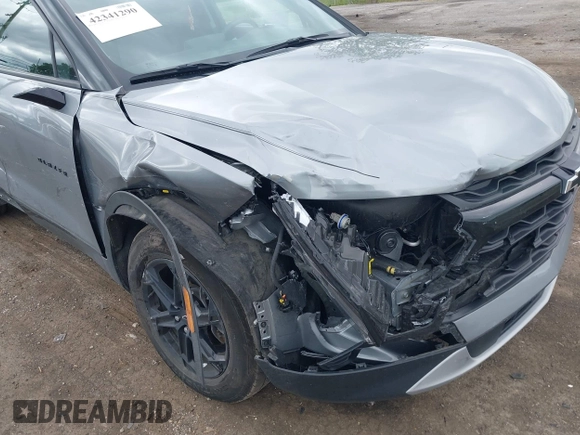 2024 Chevrolet Blazer LT with VIN 3GNKBCR48RS203810, listed as a IAAI auction lot 42341290 with 19,491 mi miles and . Bid and sale history available at DreamBid. Image 6.