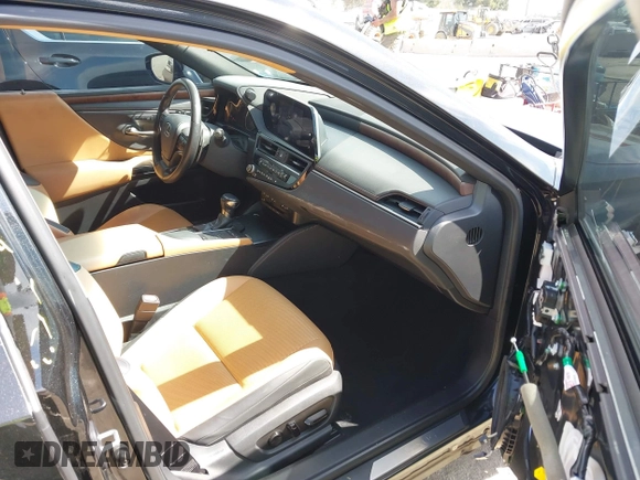 2022 Lexus ES 300h with VIN 58ADA1C18NU025337, listed as a IAAI auction lot 41755196 with 118,413 mi miles and . Bid and sale history available at DreamBid. Image 5.