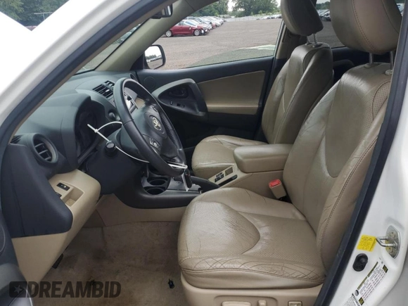 2012 Toyota RAV4 Limited z VIN 2T3DK4DV5CW067699, wystawiony jako Copart lot #64830305 z przebiegiem 196 241 mil mil oraz Szkoda całkowita • Salvage title. Historia ofert i sprzedaży dostępna na DreamBid. Obrazek 7.