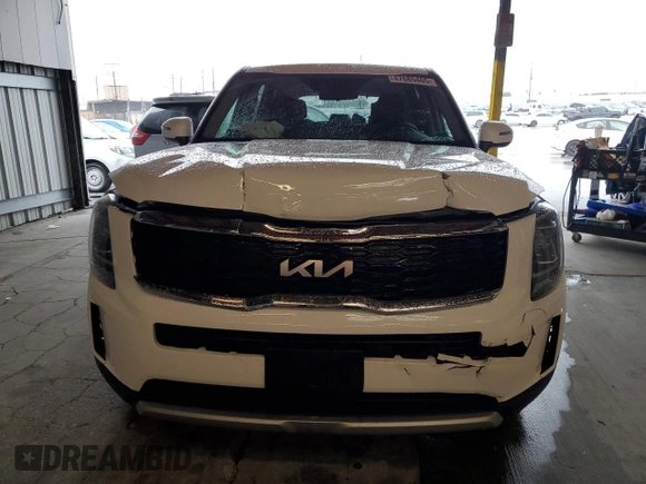 2022 Kia Telluride LX with VIN 5XYP24HC7NG217285, listed as a Copart auction lot 47685465 with 39,825 mi miles and Salvage title. Bid and sale history available at DreamBid. Image 5.