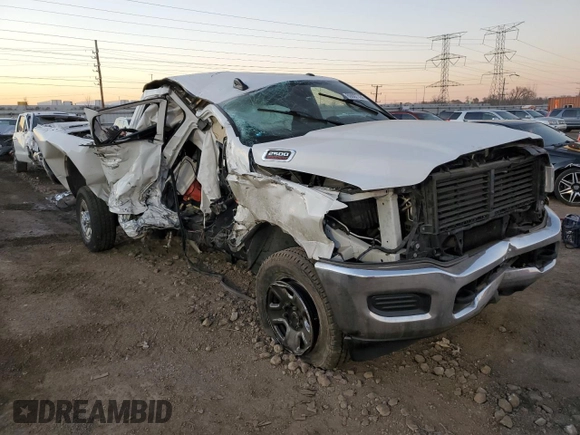 2022 Ram 2500 Tradesman with VIN 3C6UR5CJ2NG125553, listed as a Copart auction lot 80097334 with 0 mi miles and Salvage Title. Bid and sale history available at carsss.com. Image 4.