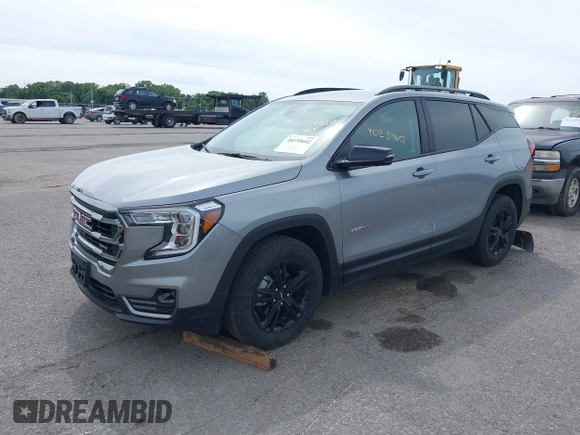 2024 GMC Terrain AT4 with VIN 3GKALYEG8RL267651, listed as a IAAI auction lot 40239602 with 3,589 mi miles and . Bid and sale history available at carsss.com. Image 18.