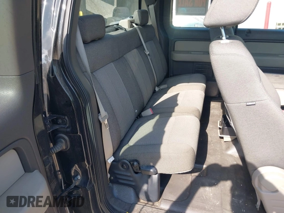 2009 Ford F-150 STX z VIN 1FTRX12W19FA20343, wystawiony jako IAAI lot #42573048 z przebiegiem 245 960 mil mil oraz . Historia ofert i sprzedaży dostępna na DreamBid. Obrazek 8.