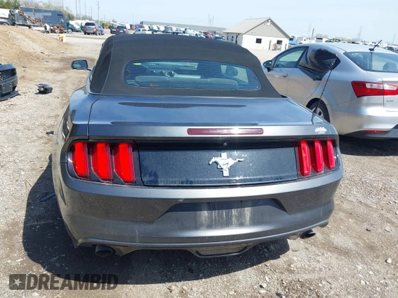 2015 Ford Mustang V6 z VIN 1FATP8EM8F5403003, wystawiony jako IAAI lot #42100184 z przebiegiem 77 532 mil mil oraz . Historia ofert i sprzedaży dostępna na DreamBid. Obrazek 17.