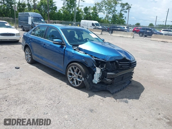 2015 Volkswagen Jetta Sport with VIN 3VWD17AJ9FM297822, listed as a IAAI auction lot 42621800 with 99,966 mi miles and . Bid and sale history available at DreamBid. Image 1.