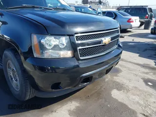 2007 Chevrolet Tahoe LTZ with VIN 1GNFC13J37R134588, listed as a IAAI auction lot 41725727 with 127,540 mi miles and . Bid and sale history available at DreamBid. Image 6.