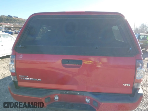 2014 Toyota Tacoma with VIN 5TFLU4EN5EX084179, listed as a IAAI auction lot 41398902 with 93,890 mi miles. Bid and sale history available at carsss.com. Image 16.