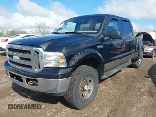 2005 Ford F-250 XL with VIN 1FTSW21515EB27458, listed as a IAAI auction lot 42209245 with 217,001 mi miles and . Bid and sale history available at DreamBid. Image 2.