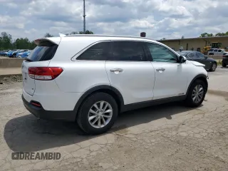 2017 Kia Sorento LX with VIN 5XYPGDA50HG235029, listed as a Copart auction lot 61143815 with 63,864 mi miles and Salvage title. Bid and sale history available at DreamBid. Image 3.