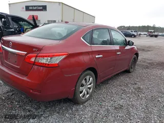 2015 Nissan Sentra S with VIN 3N1AB7AP6FY253151, listed as a IAAI auction lot 41505469 with 190,533 mi miles. Bid and sale history available at carsss.com. Image 4.