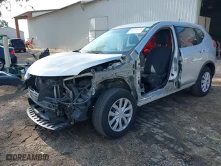 2016 Nissan Rogue S with VIN KNMAT2MVXGP687647, listed as a IAAI auction lot 41421370 with 118,721 mi miles. Bid and sale history available at carsss.com. Image 2.