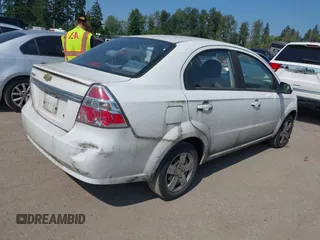 2010 Chevrolet Aveo 1LT with VIN KL1TD5DE0AB096889, listed as a IAAI auction lot 42514870 with 111,871 mi miles and . Bid and sale history available at DreamBid. Image 4.