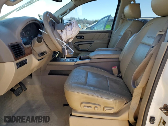 2015 Nissan Armada Platinum z VIN 5N1BA0NF1FN603453, wystawiony jako Copart lot #46428755 z przebiegiem Nie podano mil oraz Szkoda całkowita • Salvage title. Historia ofert i sprzedaży dostępna na DreamBid. Obrazek 7.