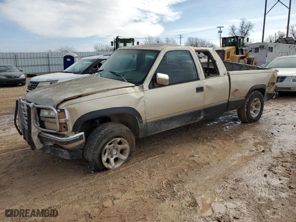 1993 Chevrolet C/K 1500 with VIN 2GCEK19K0P1143796, listed as a Copart auction lot 45329135 with 167,225 mi miles and Salvage Title. Bid and sale history available at carsss.com. Image 1.