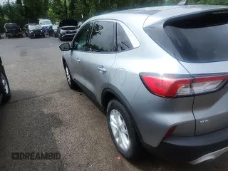 2021 Ford Escape SE with VIN 1FMCU9G61MUA70018, listed as a IAAI auction lot 42843882 with 117,729 mi miles and . Bid and sale history available at DreamBid. Image 1.
