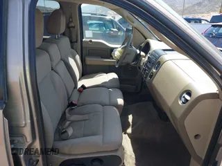 2004 Ford F-150 XLT z VIN 1FTRW12W44KC92307, wystawiony jako IAAI lot #42001845 z przebiegiem 291 597 mil mil oraz . Historia ofert i sprzedaży dostępna na DreamBid. Obrazek 5.