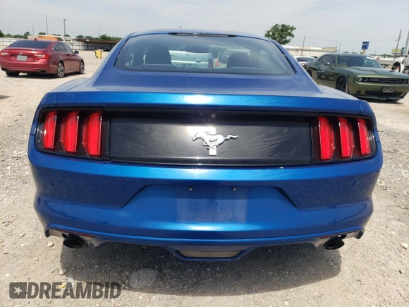 2017 Ford Mustang V6 z VIN 1FA6P8AM1H5271112, wystawiony jako Copart lot #56782255 z przebiegiem 96 021 mil mil oraz Czysty tytuł • Clean title. Historia ofert i sprzedaży dostępna na DreamBid. Obrazek 6.