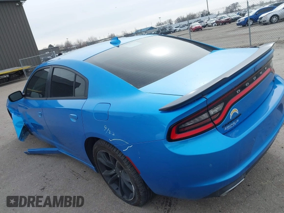 2016 Dodge Charger R/T with VIN 2C3CDXCT3GH247555, listed as a IAAI auction lot 41731976 with 47,290 mi miles and . Bid and sale history available at DreamBid. Image 3.