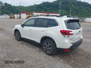2019 Subaru Forester Limited with VIN JF2SKAUC0KH535445, listed as a IAAI auction lot 42628804 with 16,742 mi miles and . Bid and sale history available at DreamBid. Image 3.