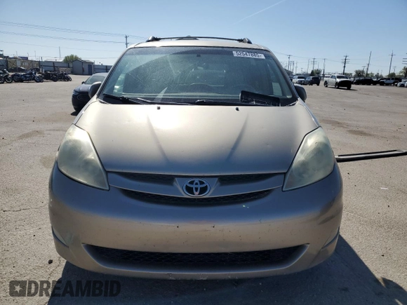 2006 Toyota Sienna XLE z VIN 5TDBA22C56S068681, wystawiony jako Copart lot #52547885 z przebiegiem 202 390 mil mil oraz Szkoda całkowita • Salvage title. Historia ofert i sprzedaży dostępna na DreamBid. Obrazek 5.
