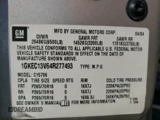 2004 GMC Yukon SLE z VIN 1GKEC13V64R277493, wystawiony jako Copart lot #68819754 z przebiegiem 125 731 mil mil oraz Szkoda całkowita • Salvage title. Historia ofert i sprzedaży dostępna na DreamBid. Obrazek 13.
